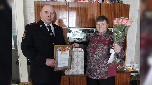 Пенсионерка из Нижнего Тагила получила грамоту за то, что задержала воров