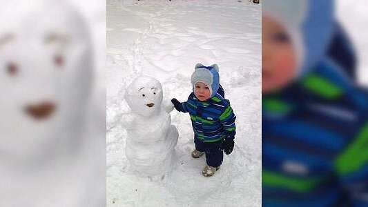 Главная картинка новости: В Екатеринбурге жители спасли жизнь ребенку - 25 января 2015 года