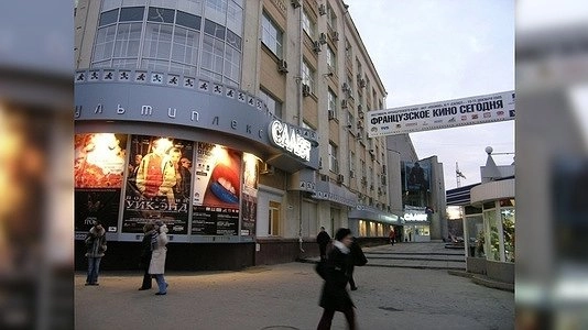 Главная картинка новости: В кинотеатре Салют появятся интерьеры, стилизованные под 70-ые годы прошлого века