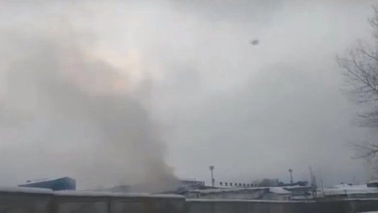 Главная картинка новости: В Нижнем Тагиле рано утром горела ИК №5, где сидит Виктор Контеев