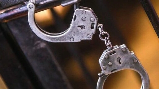 Ножом в грудь: в Свердловской области женщина зарезала знакомого