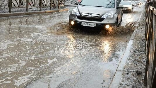 В Екатеринбурге закроют движение по улице Готвальда