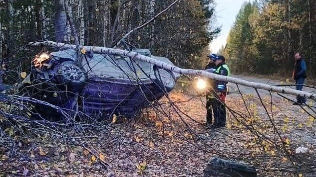 Трагедия на уральской трассе: сегодня супружеская пара погибла в ДТП под Ивделем