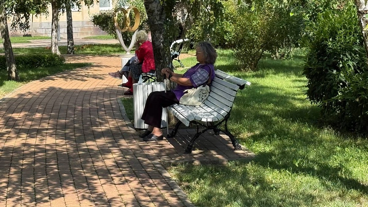 Эксперты рассказали, кому из пенсионеров в августе зачислят на карту единовременную выплату с четырьмя нулями