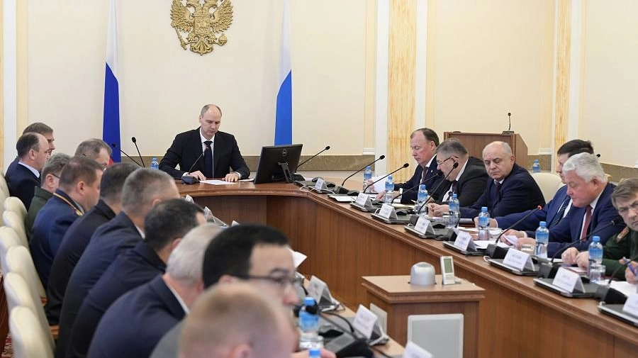 Паслер потребовал усилить защиту стратегических объектов Свердловской области