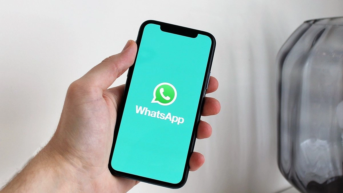 Будет полная блокировка: WhatsApp пророчат судьбу YouTube