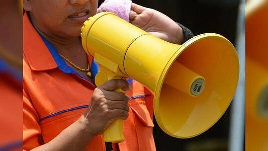 Главная картинка новости: "Внимание всем": на Урале прозвучала сирена ЧС