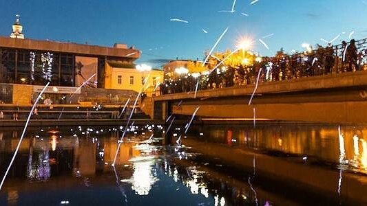 Главная картинка новости: В Екатеринбурге река Исеть наполнится звездами