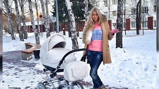 Элина Камирен жалуется на тюменскую больницу, Элина Камирен принимала наркотики во время беременности - февраль 2015 год