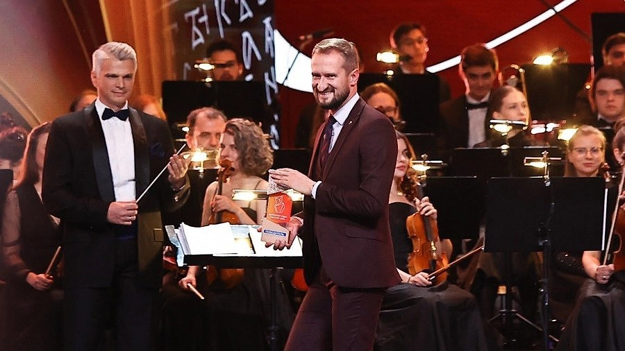 Директор школы №1 из Екатеринбурга стал лучшим в стране