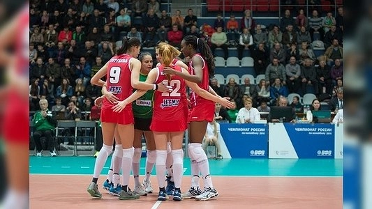 Главная картинка новости: Волейбольный клуб «Уралочка-НТМК» выиграл в Красноярске у «Енисея» 20 октября 2015 года – фото