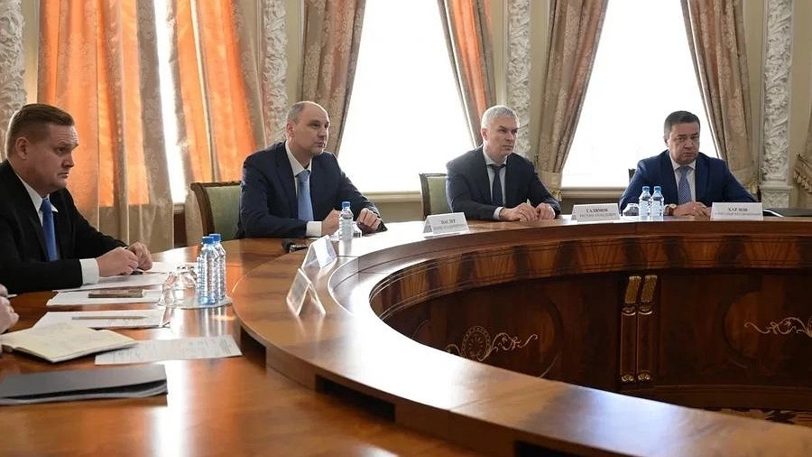 Денис Паслер и новый посол Беларуси обсудили укрепление связей: медицина, логистика и выставки