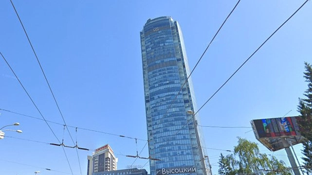 Бассейн перенесут с «Высоцкого» на соседний небоскреб