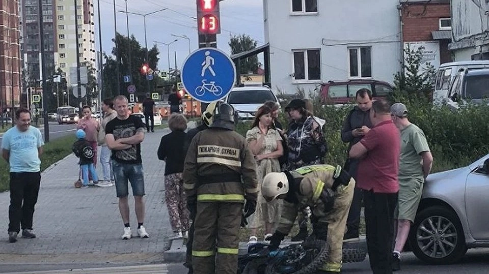 В Верхней Пышме подросток на питбайке врезался в иномарку