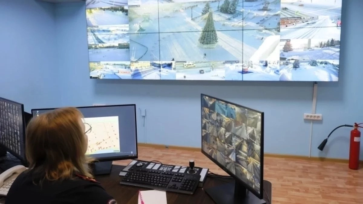 Главная картинка новости: На что потратили 40 млн: в Нижнем Тагиле установили 66 «умных» камер с нейросетями