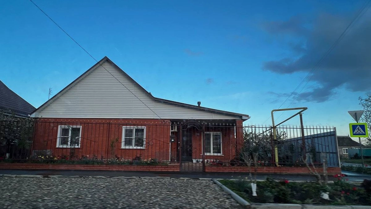 С 1 июня без согласия соседа это строго запрещено: новые правила вводятся для всех, у кого имеется участок или дача