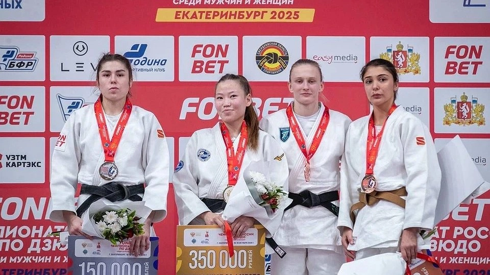 Свердловские дзюдоисты взяли золото: 12 медалей завоевано на чемпионате России в Екатеринбурге
