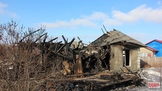 Пожары в Свердловской области: за майские праздники погибли 10 человек, среди которых пять детей - май 2015