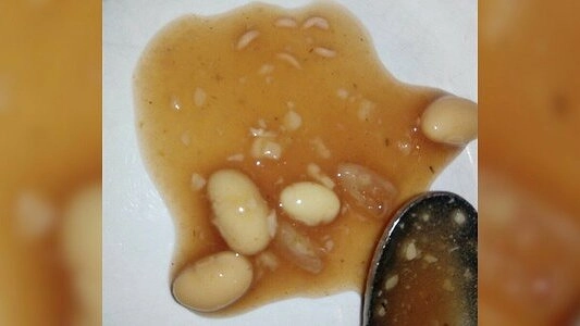 "Акция на личинок": екатеринбурженка нашла в банке с фасолью кое-что еще