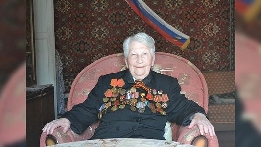Главная картинка новости: Старейший участник Великой Отечественной войны в Екатеринбурге: 98-летняя Софья Соломоновна Вульфсон