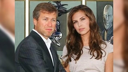 Олигарх Роман Абрамович и его супруга Даша Жукова ждут третьего ребенка, фото - апрель 2015