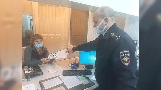 Как будут работать отделения УГИБДД Екатеринбурга в новогодние праздники?