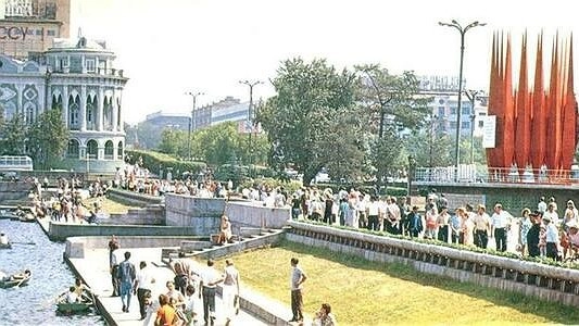 Мэрия Екатеринбурга не нашла подрядчика для возвращения Краснознаменной группы