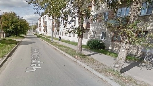В Екатеринбурге на две недели перекроют улицу Черноярскую