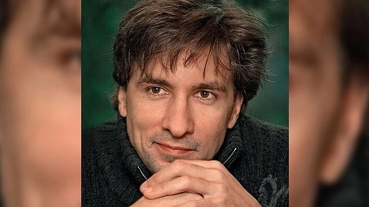 Интервью с актером Григорием Антипенко, известным как Андрей Жданов в сериале «Не родись красивой»