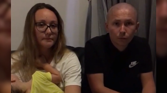 Главная картинка новости: Уральца, задержанного с деньгами "Банка приколов" в Таиланде, выпустили под залог