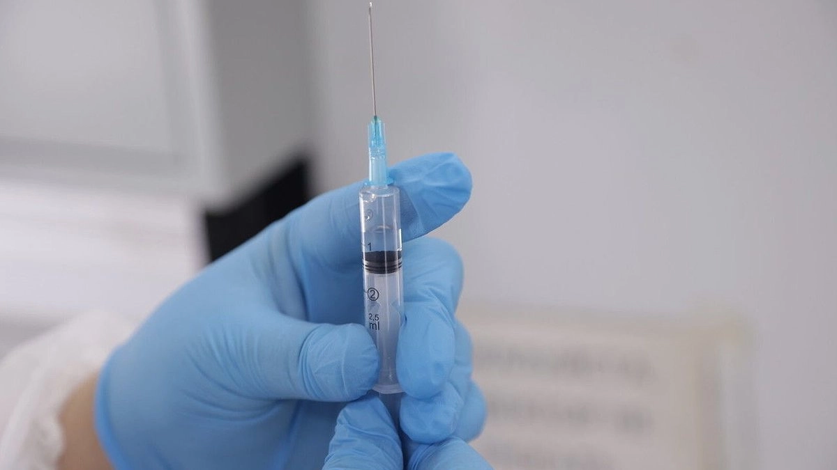 Бесплатные прививки в торговых центрах: свердловчанам упростили вакцинацию от гриппа