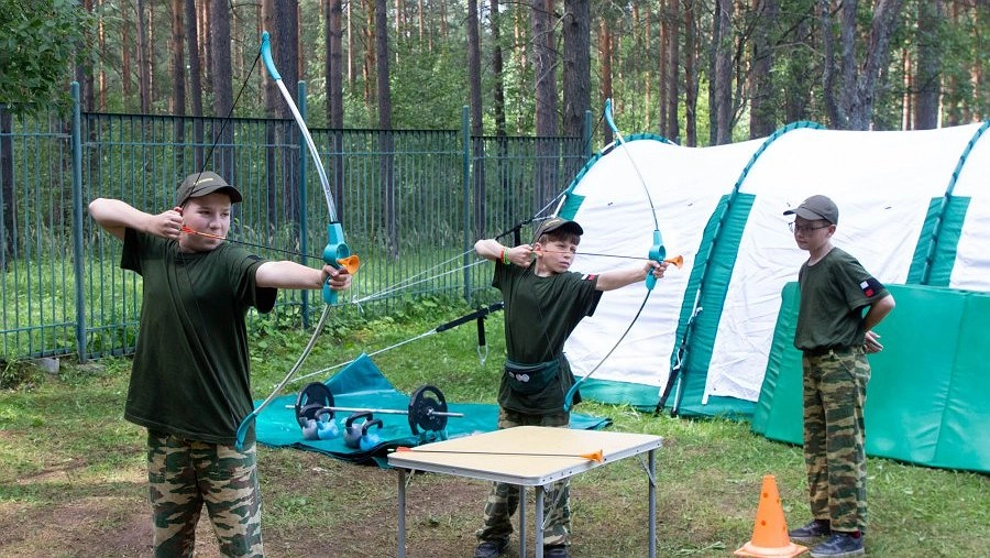 На аэродроме «Быньги» начались полевые сборы для юных екатеринбуржцев