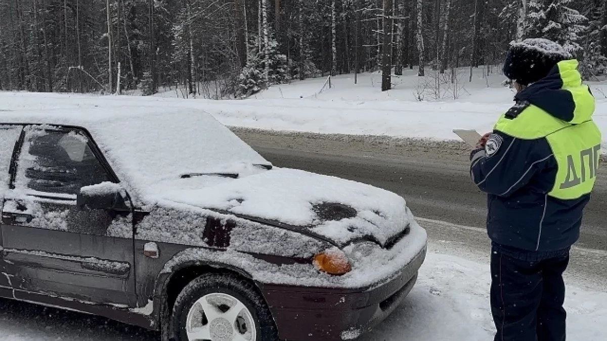 Главная картинка новости: В ДТП под Первоуральском пострадал трехлетний ребенок