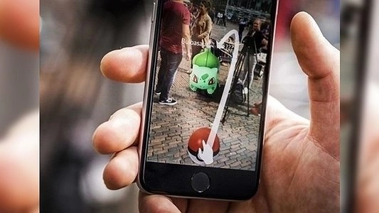 «Нельзя арестовывать человека за идиотизм, невоспитанность и желание оттопыриться»: Ройзман об аресте ловца покемонов в Храме-на-крови