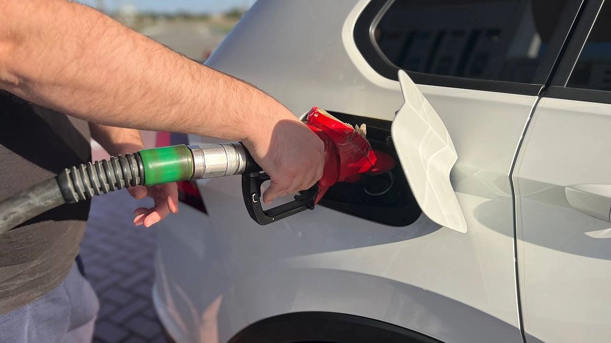 В Екатеринбурге снова взлетели цены на дизель и бензин