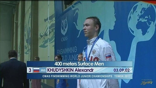 Юноша из Каменска-Уральского взял бронзу на первенстве мира по плаванию в ластах