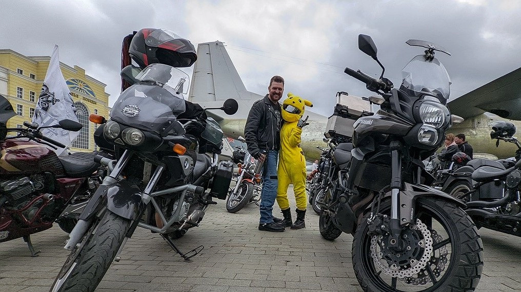 В Екатеринбурге тысячи байкеров приняли участие в фестивале «Движение»