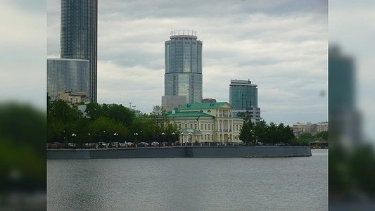 «Это некрасиво»: Ройзман раскритиковал подготовку Екатеринбурга к ЧМ-2018
