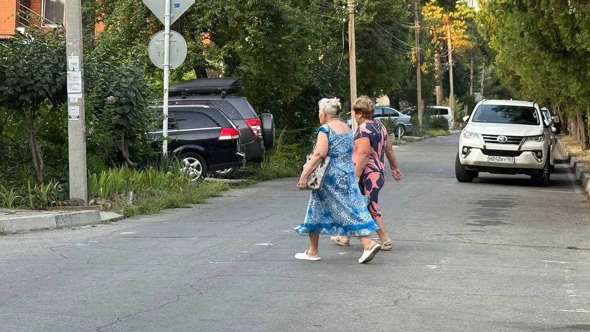 Главная картинка новости: 9 вещей, которые мудрая женщина держит в строгом секрете — разумнее не обсуждать в старости