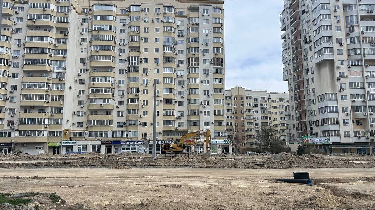 Коснётся всех, кто живёт в квартирах старше 10 лет: теперь плату за капремонт будут начислять по-другому — платить придётся больше