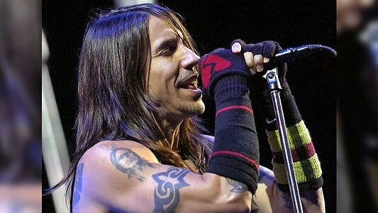 Энтони Кадиса, сооснователя группы Red Hot Chili Peppers, срочно госпитализировали