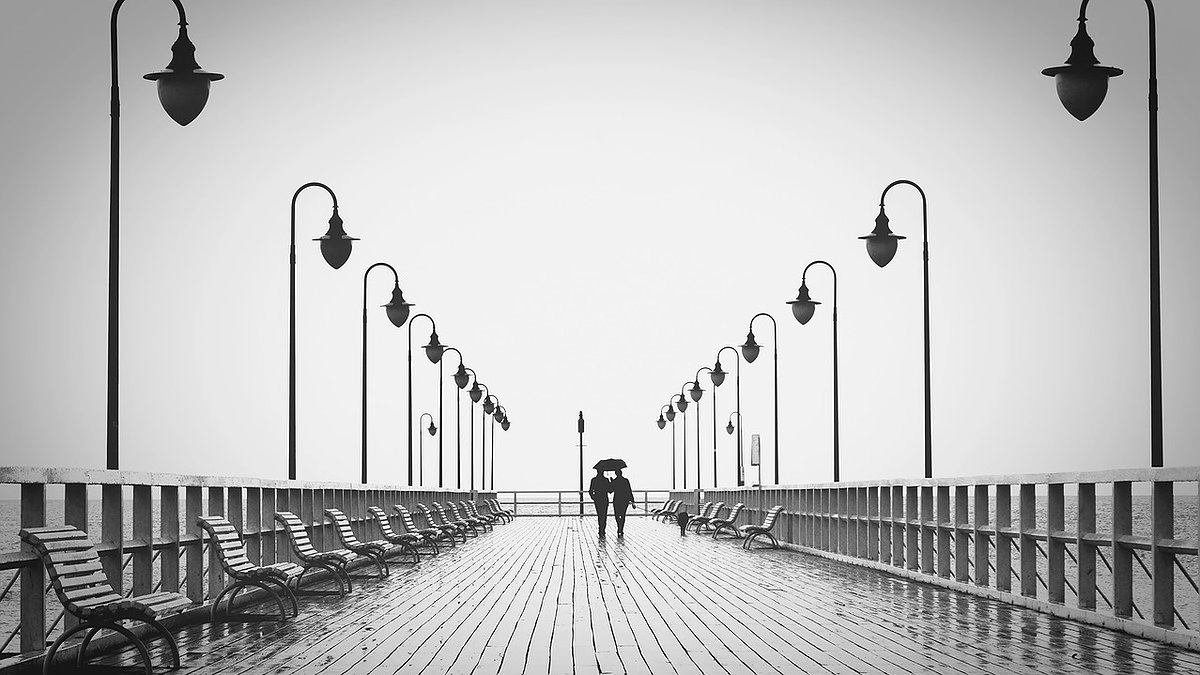 Главная картинка новости: "Адская боль": Павел Глоба предрек трем знакам встречу с человеком из прошлого в начале сентября