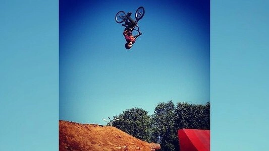 Главная картинка новости: Где отдохнуть в выходные в Екатеринбурге с 23 по 24 мая 2015: события, активный отдых, кино, спектакли, афиша, гастроли, выставки – фото, видео