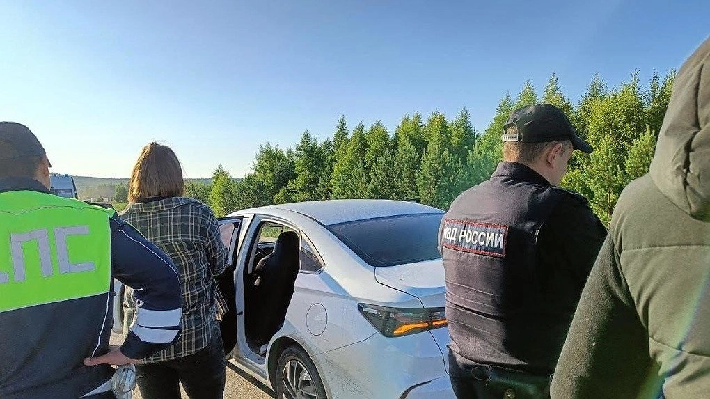 В Екатеринбурге мужчина убил таксистку и катался с её телом по городу