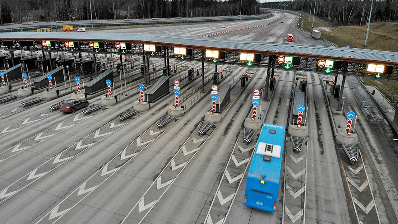 Главная картинка новости: «Автодор» повысит цены на проезд по платным дорогам в России 