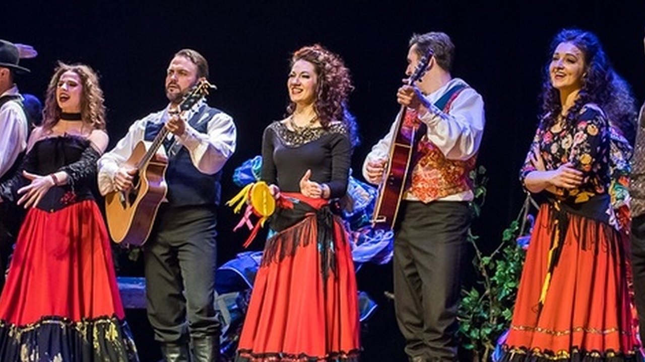 Главная картинка новости: Цыганские романсы, трибьют Metallica и другие яркие события недели в Екатеринбурге