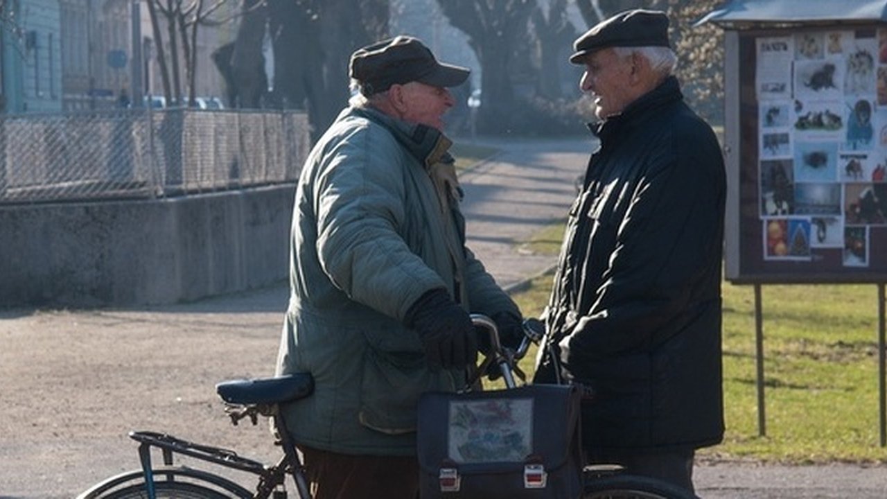 Главная картинка новости: Екатеринбуржцы возмутились новыми правилами доставки пенсий