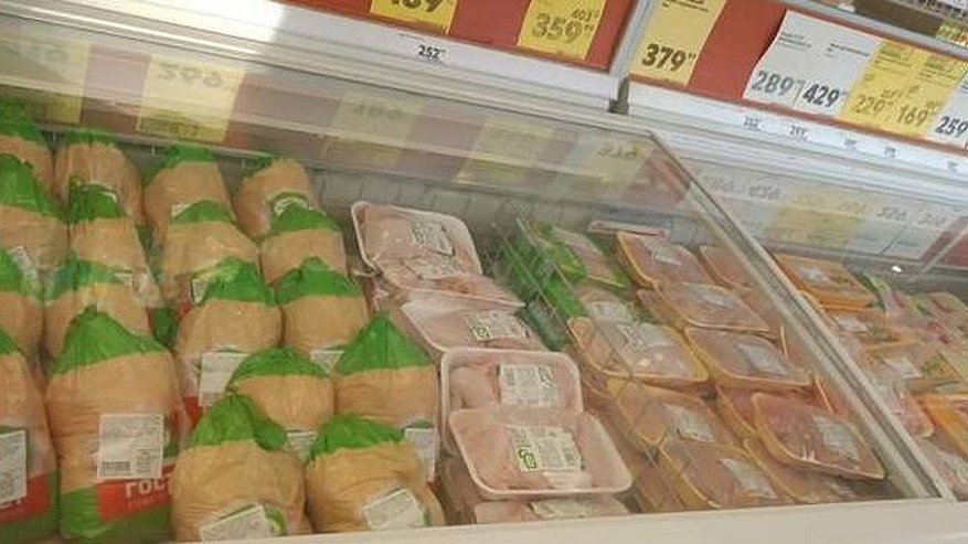 Куриц вернули: в магазинах Свердловской области больше нет дефицита мяса