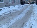 Жизнь становится невыносимой: екатеринбуржцы возмущены качеством уборки снега на улицах и во дворах