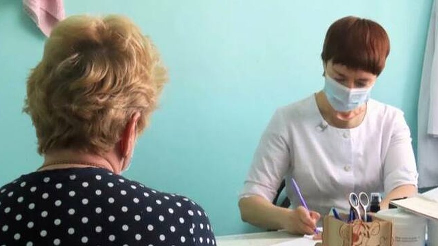 Главная картинка новости: Главврач больницы Екатеринбурга ответил на важный вопрос